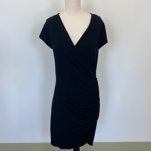 Lucy & Laurel Dresses Lucy And Laurel Faux Wrap Dress Poshmark